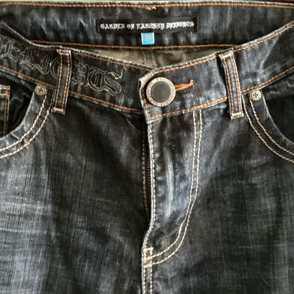 Garden of Earthly Delights 34 - Picture 2 of 6